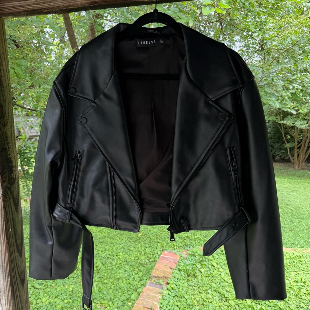 Lioness Jacket